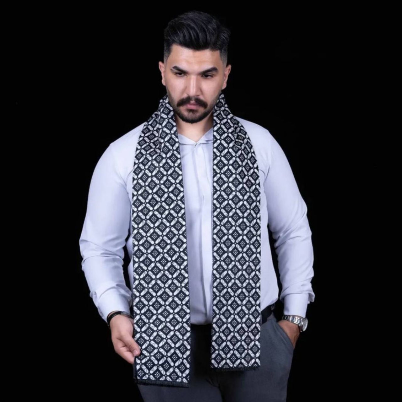 شال گردن طرح اسلیمی جنس چهار فصل